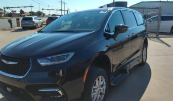 2024 Chrysler Pacifica full